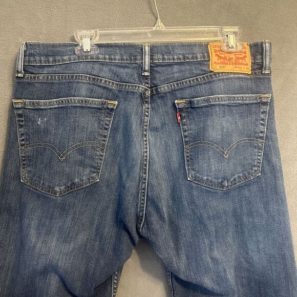 Levis 505 Straight Leg Jeans Men 36x34 Actual 34x33 Regular Fit Med Wash Classic - Picture 2 of 10